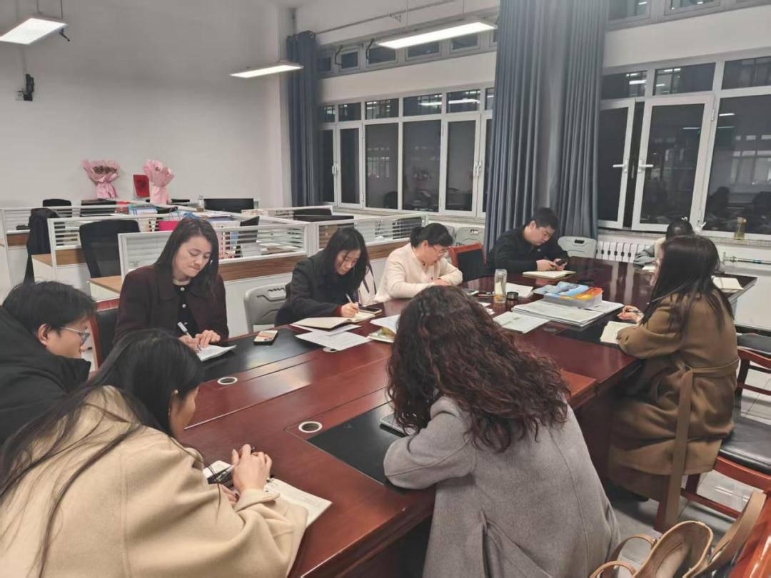 兩會精神進(jìn)校園  真抓實(shí)干建新功